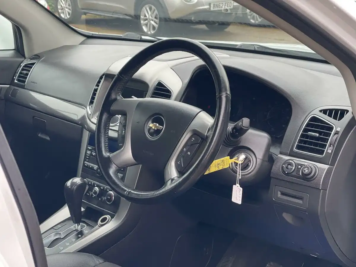 2013-chevrolet-captiva-22-vcdi-lt-auto-big-8