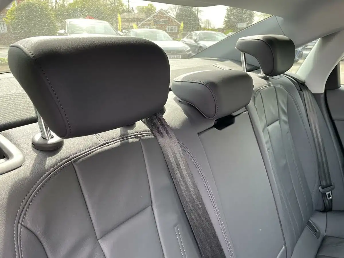 2022-audi-a4-20-35-tdi-sport-edition-big-14