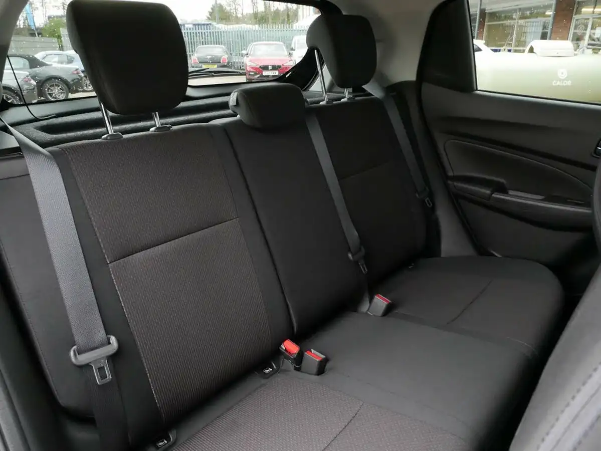 2021-suzuki-swift-14-boosterjet-sport-big-34