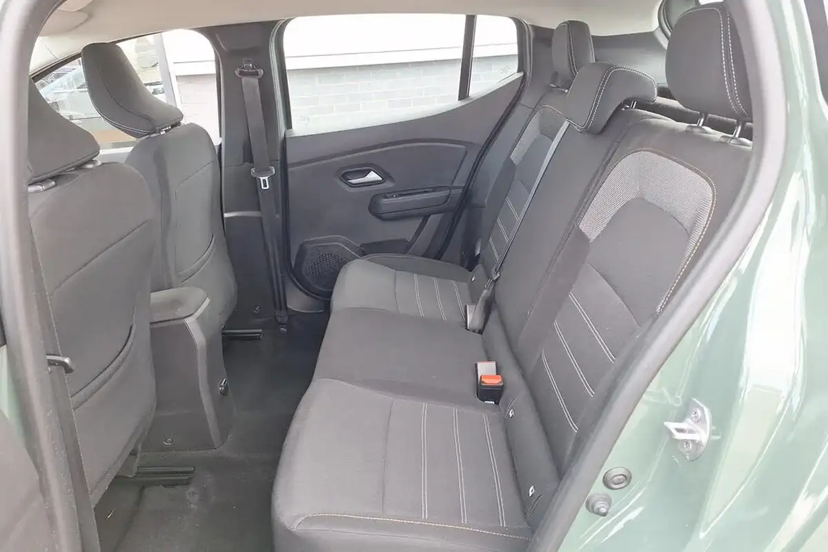 2023-dacia-sandero-stepway-10-tce-journey-90bhp-auto-big-8