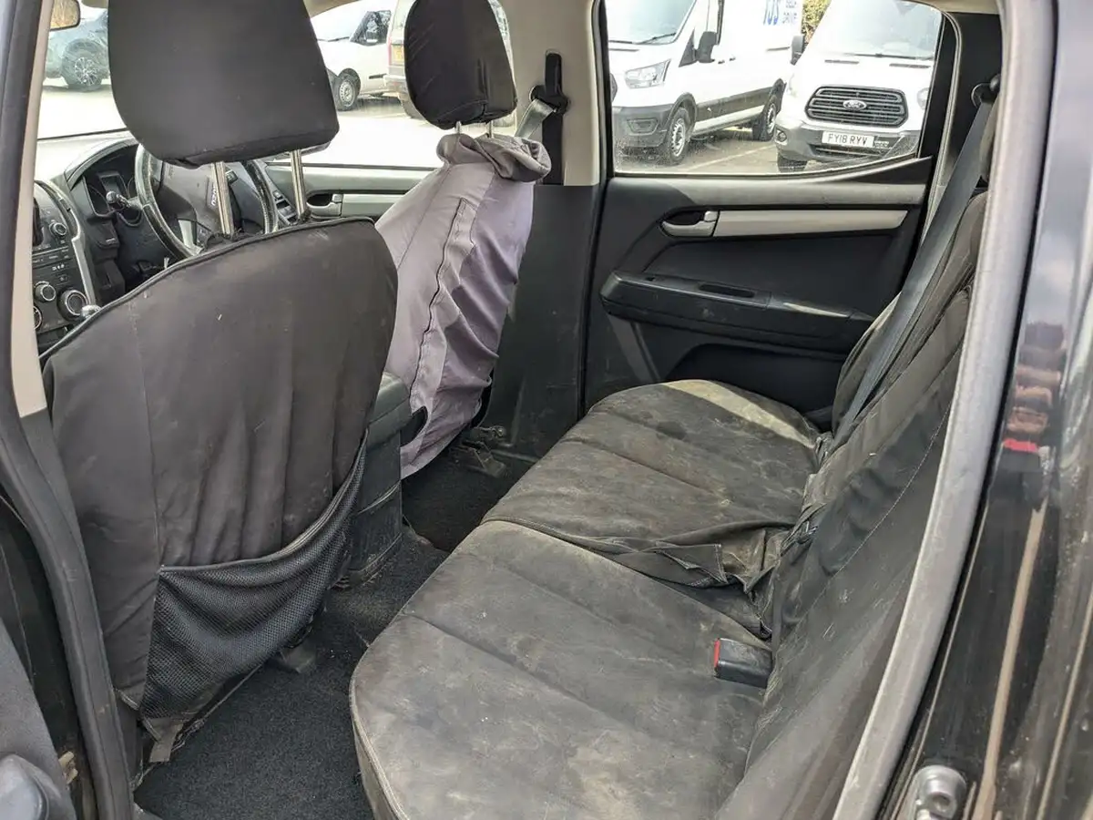2012-isuzu-d-max-25td-yukon-big-4
