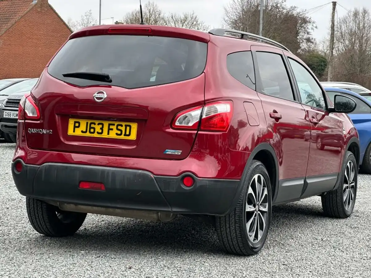 2013-nissan-qashqai2-16td-360-big-3