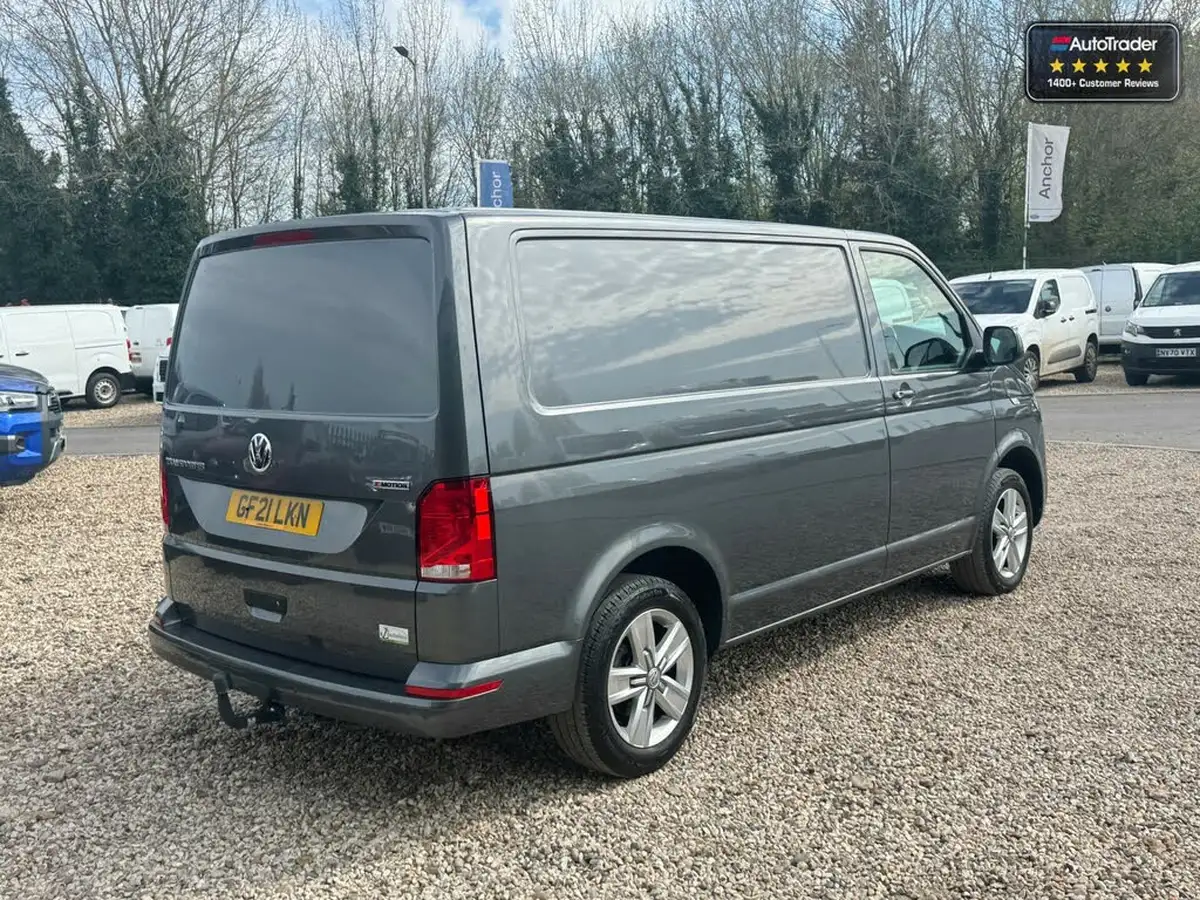 2021-volkswagen-transporter-20bitdi-t32-highline-bmt-swb-4motion-199pseu6dt-e-panel-van-big-5