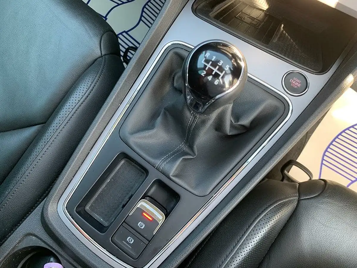 2019-seat-leon-15-tsi-evo-xcellence-130ps-ss-hatchback-big-21