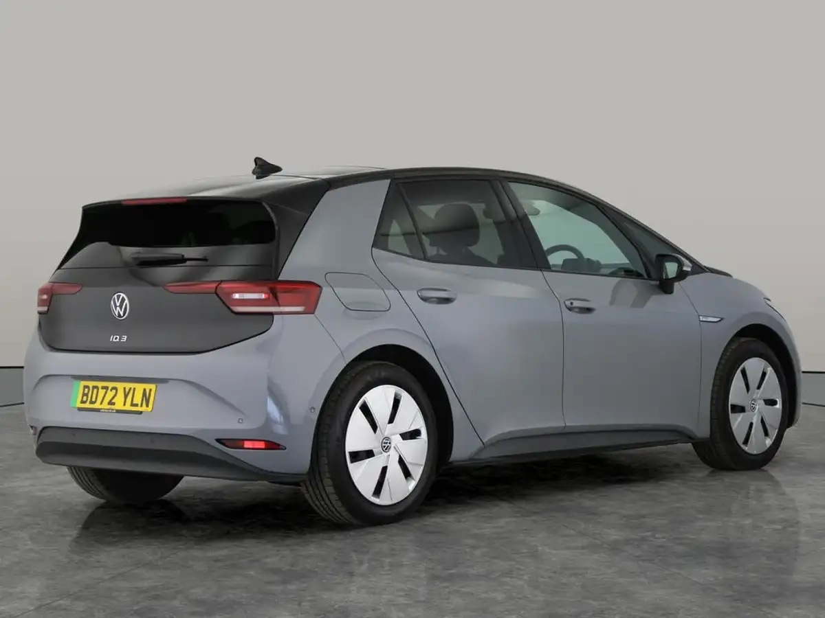 2022-volkswagen-id3-e-family-204ps-performance-big-5