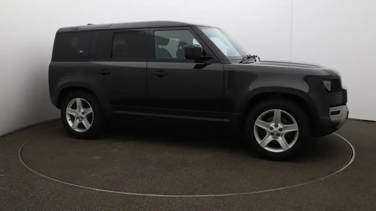 2021-land-rover-110-defender-30-d200-se-big-40