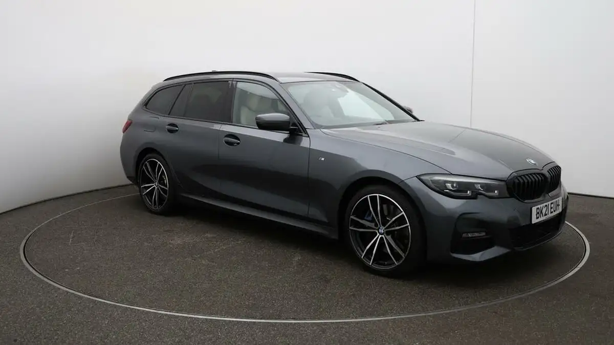 2021-bmw-3-series-20-330e-m-sport-touring-5d-big-36
