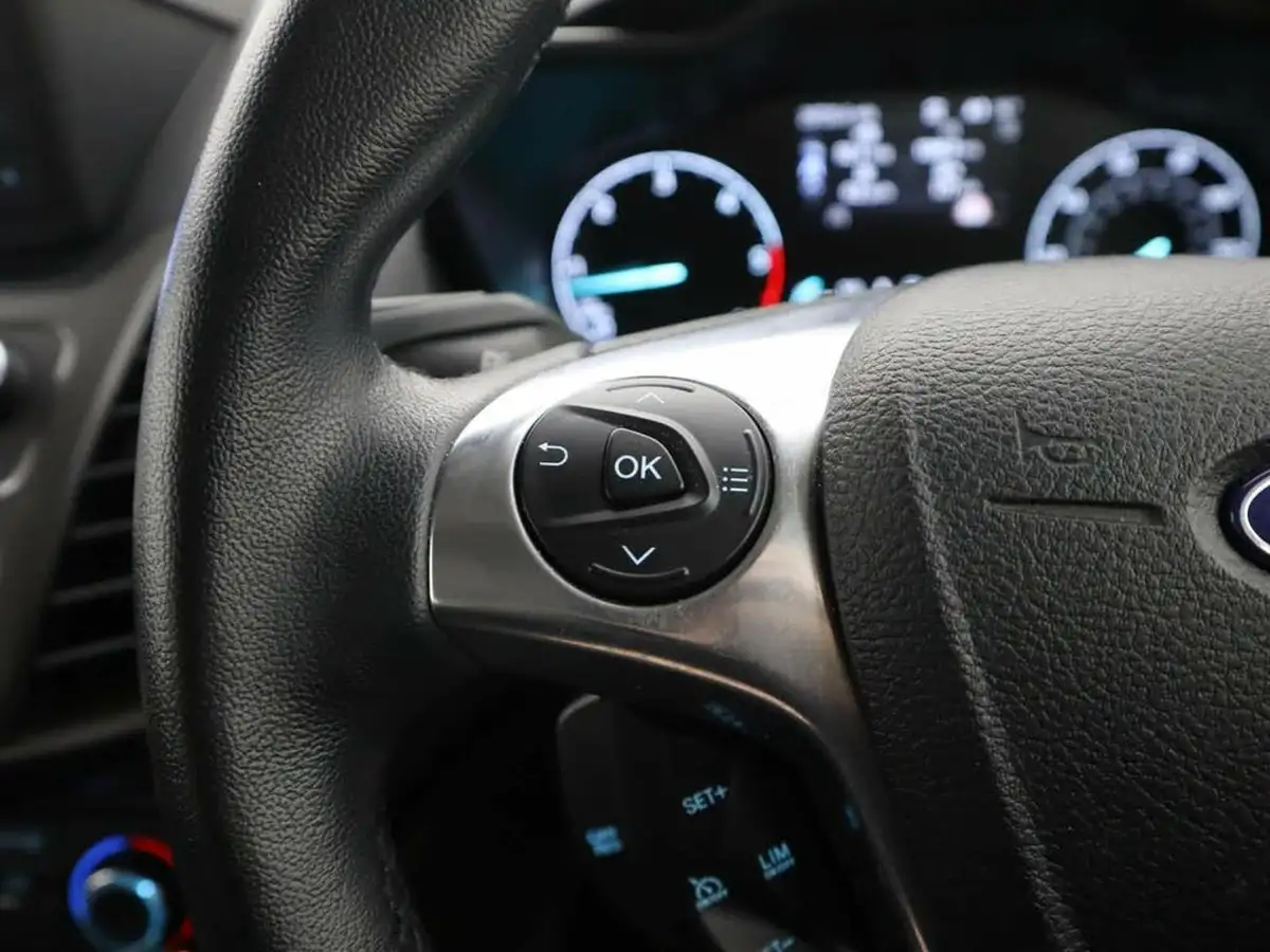 2020-ford-grand-tourneo-connect-15-zetec-120ps-powershift-big-28