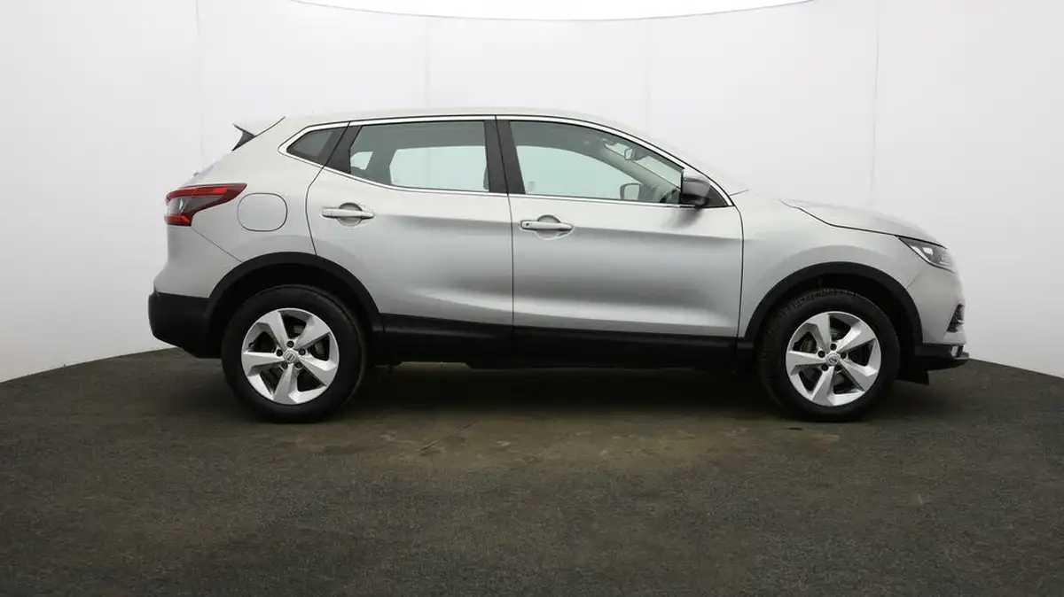 2019-nissan-qashqai-15dci-acenta-premium-heat-pack-big-44