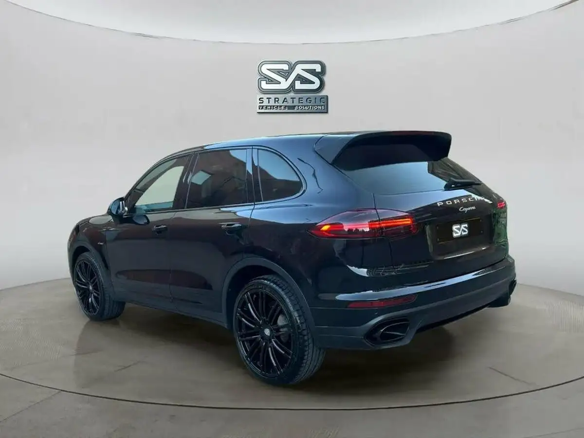 2014-porsche-cayenne-30td-big-7