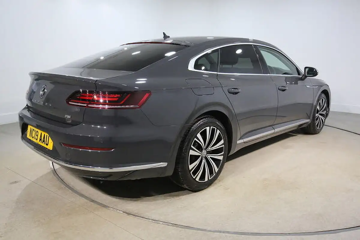 2019-volkswagen-arteon-15-tsi-elegance-ss-1495cc-dsg-big-5
