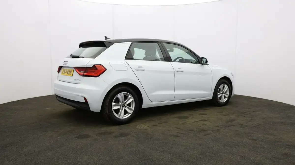 2022-audi-a1-10-25-tfsi-technik-big-50