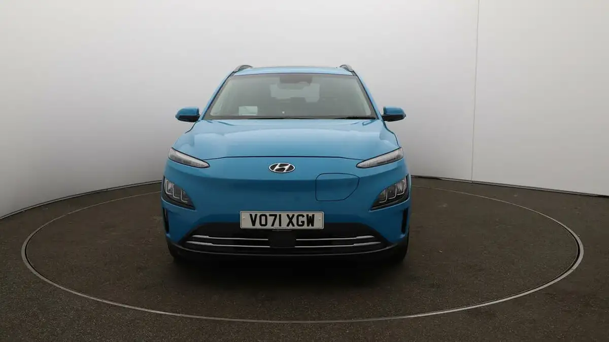 2021-hyundai-kona-e-ultimate-big-2