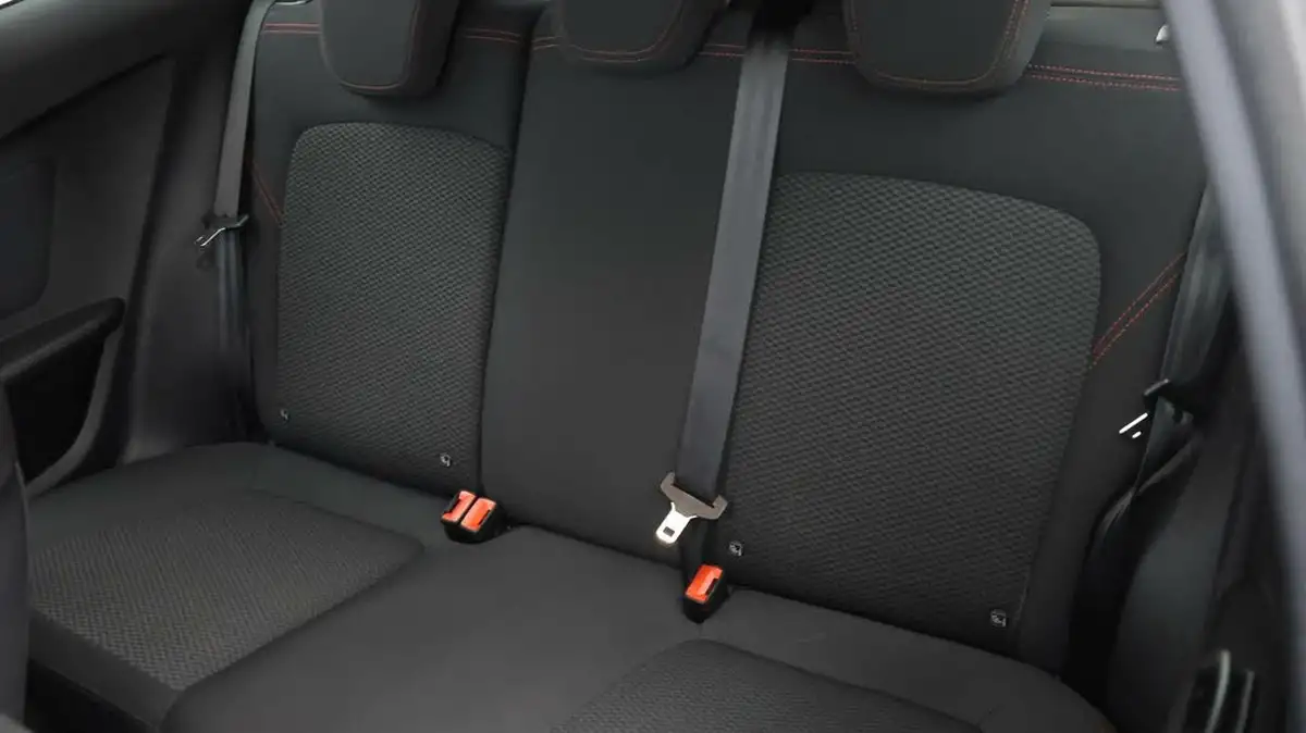 2019-ford-fiesta-10t-st-line-140ps-3d-big-16