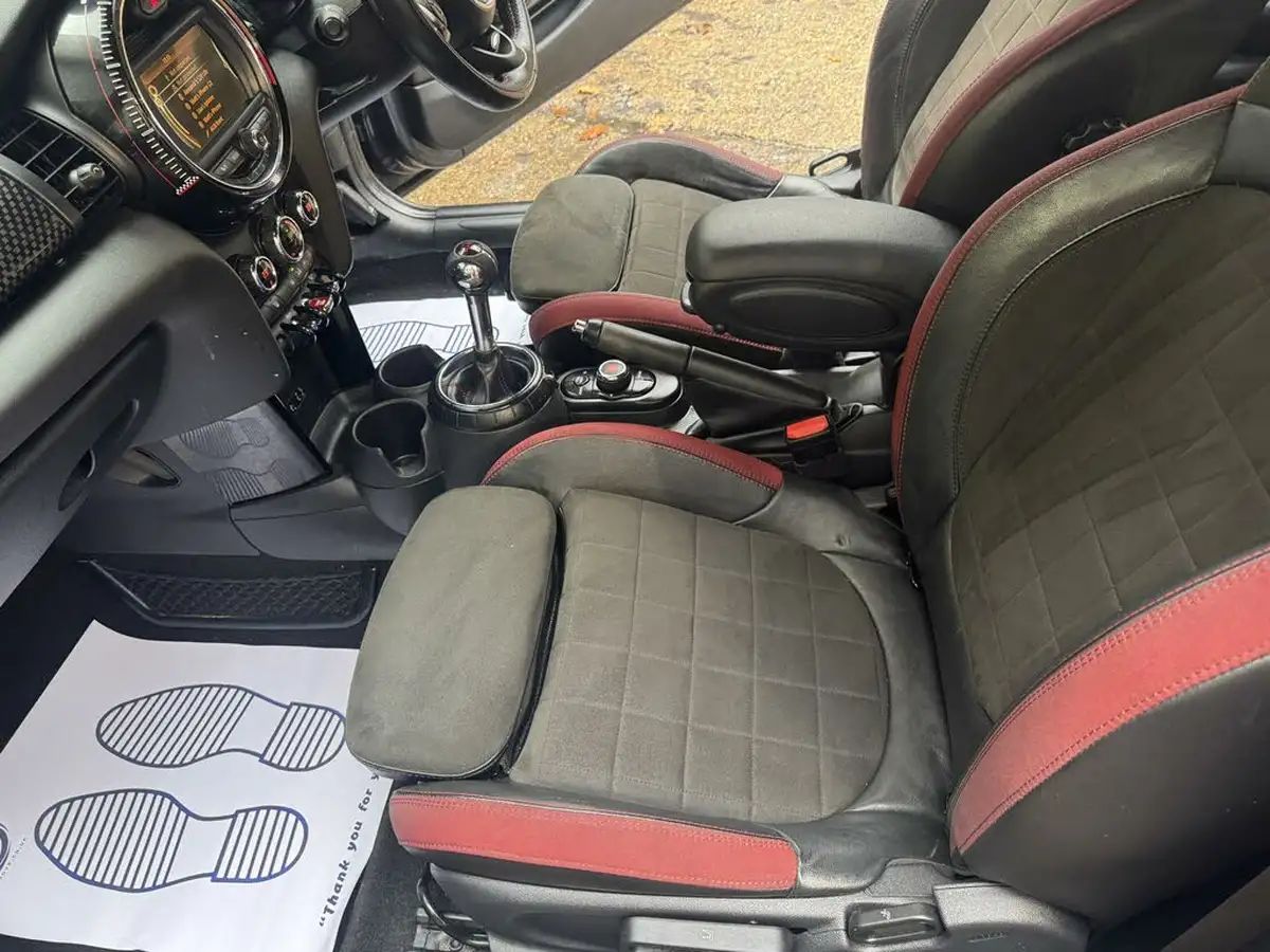 2016-mini-cooper-20-cooper-jcw-big-33