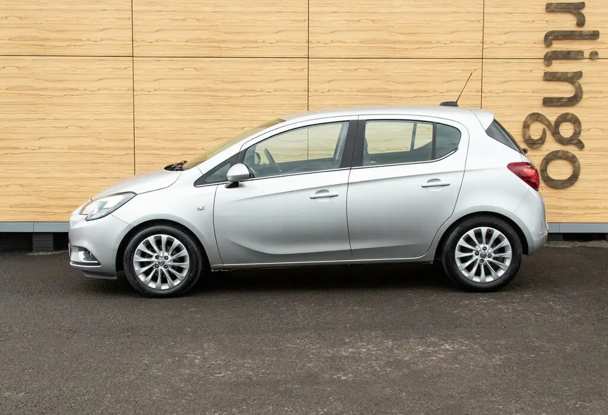 2018-vauxhall-corsa-14i-se-nav-90ps-ecotec-5d-auto-big-32