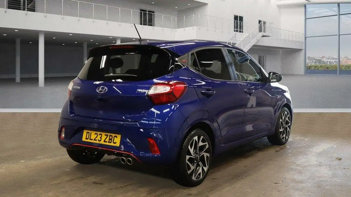 2023-hyundai-i10-10-t-gdi-n-line-big-3