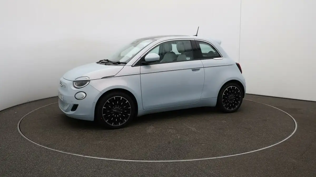 2021-fiat-500-e-la-prima-big-60
