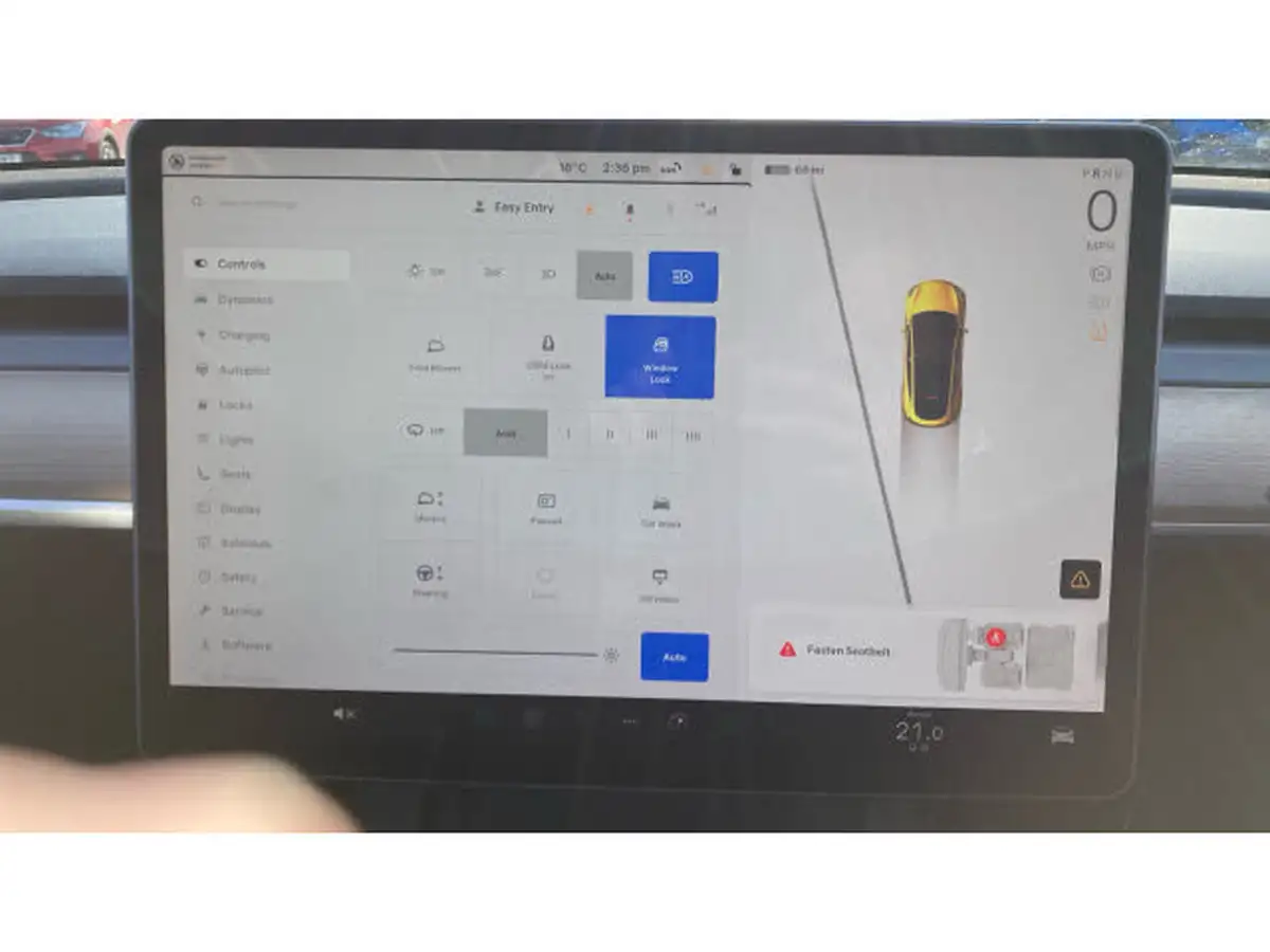 2022-tesla-model-y-e-rwd-big-23