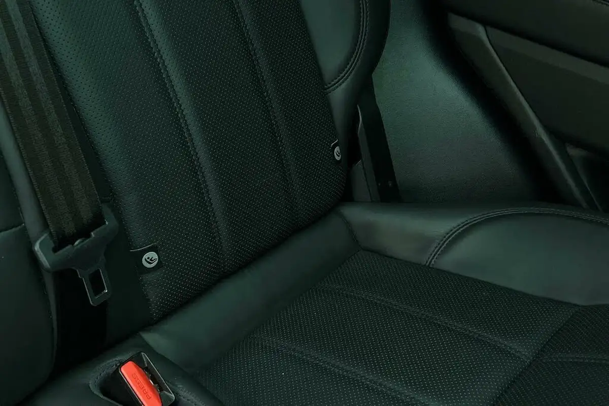 2019-land-rover-range-rover-sport-30-sdv6-hse-dynamic-big-32