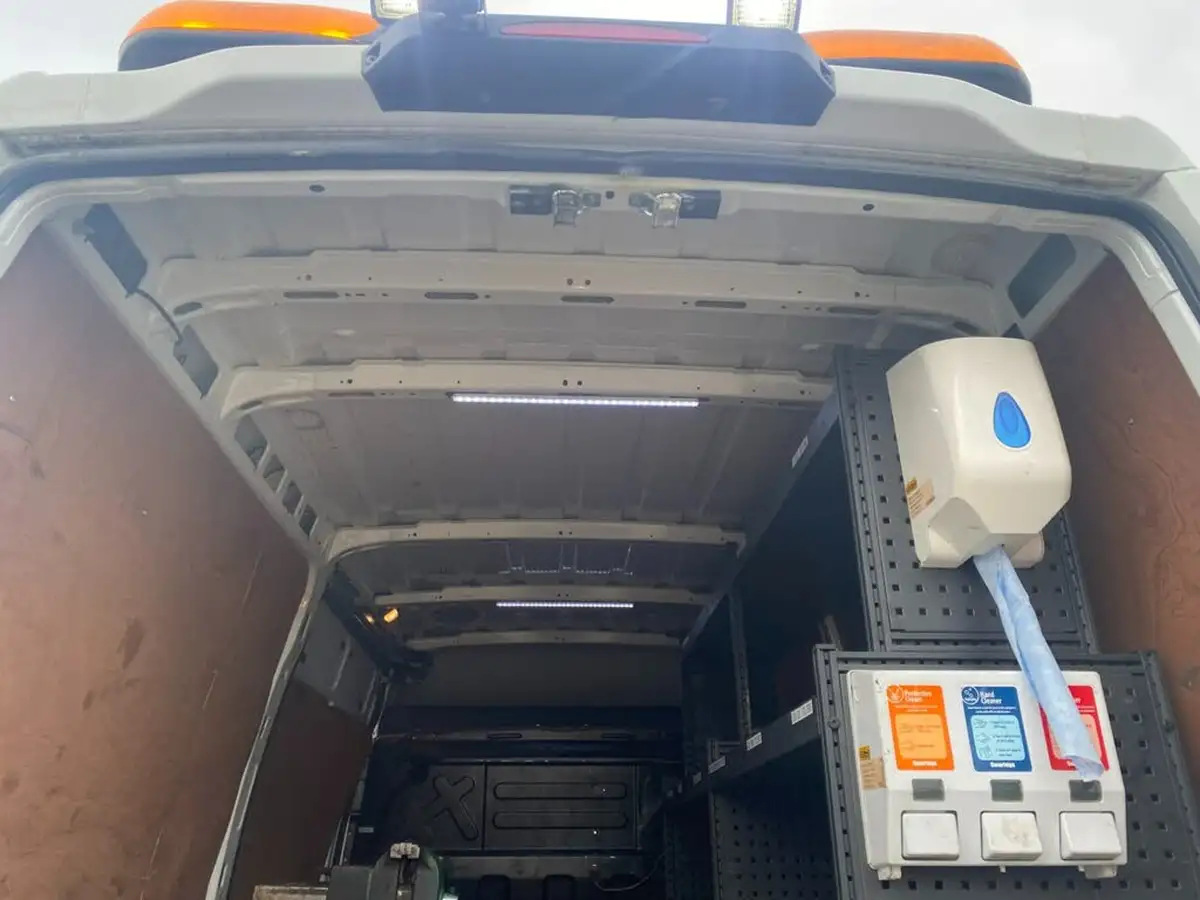 2019-iveco-daily-s-class-23td-35s12v-3520-h1-business-big-15