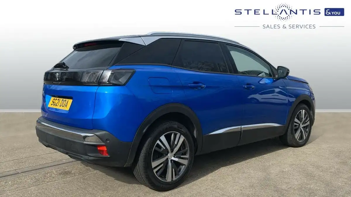 2021-peugeot-3008-suv-12-puretech-allure-premium-eat8-big-2