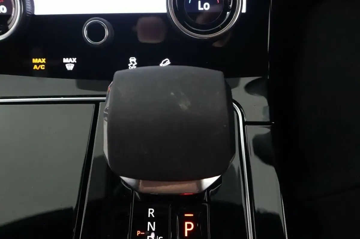2021-land-rover-range-rover-velar-20-d200-r-dynamic-s-big-21