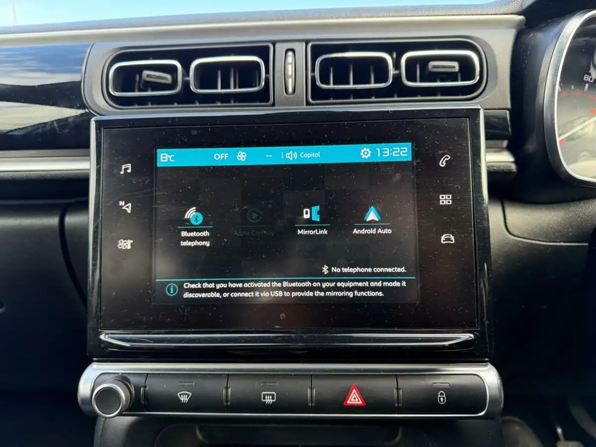 2017-citroen-c3-12-puretech-flair-82ps-big-41