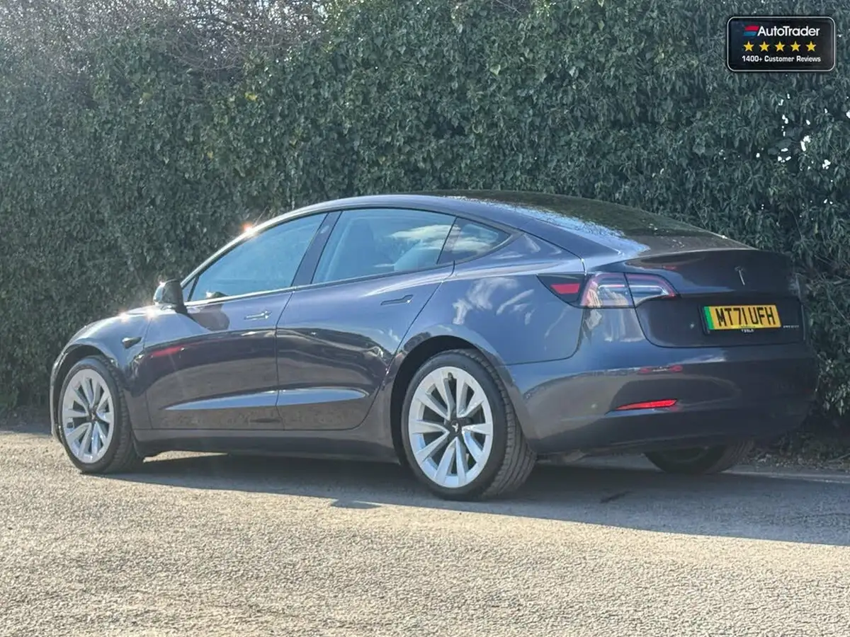 2021-tesla-model-3-e-long-range-awd-big-5