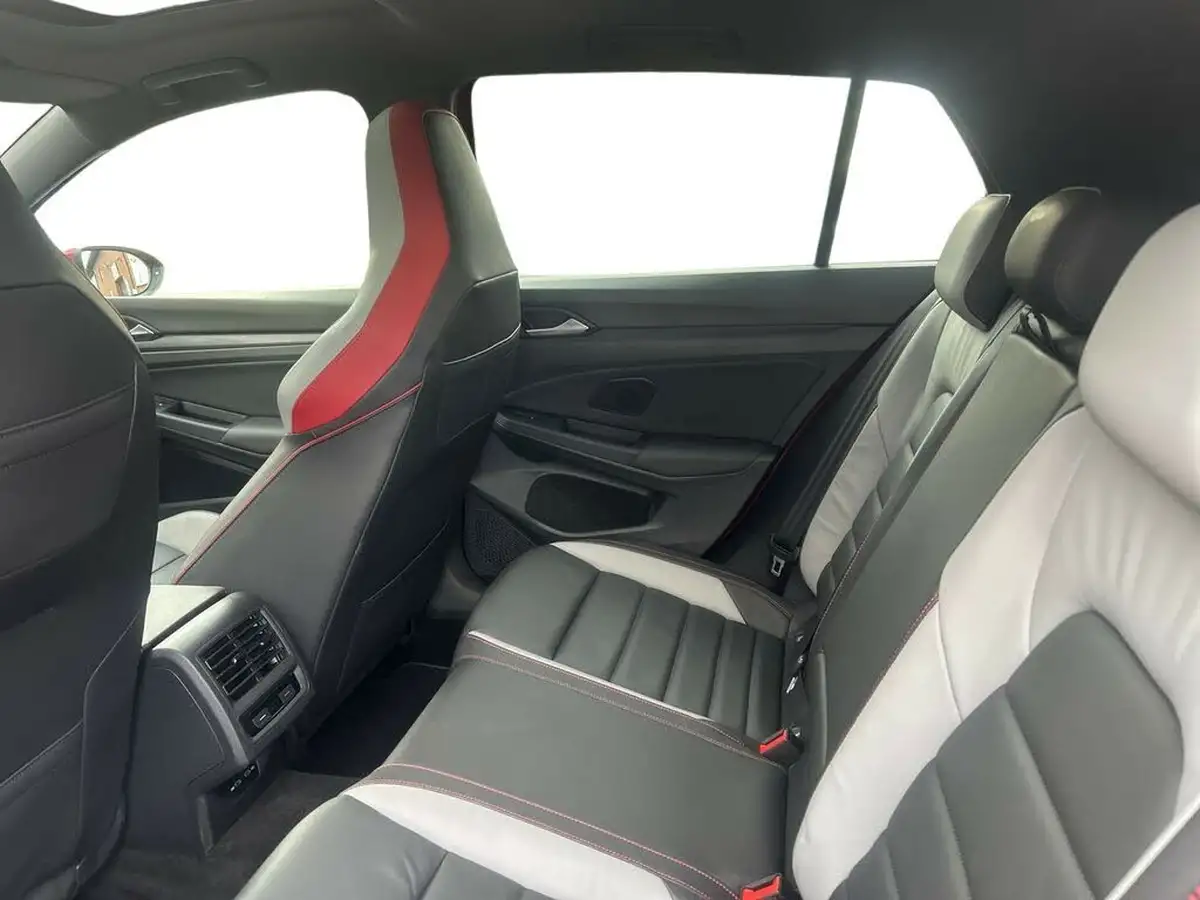 2020-volkswagen-golf-20-tsi-gti-dsg-big-10