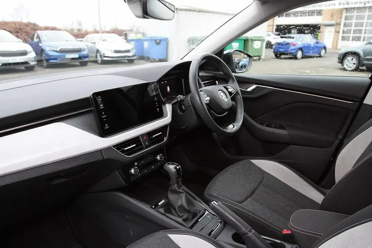 2024-skoda-scala-10-tsi-se-l-116ps-dsg-big-1