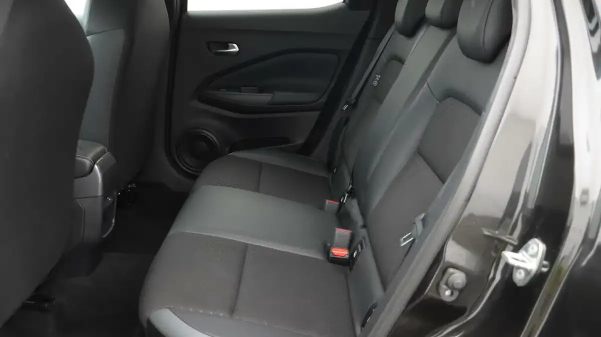 2023-nissan-juke-10-dig-t-n-connecta-big-16