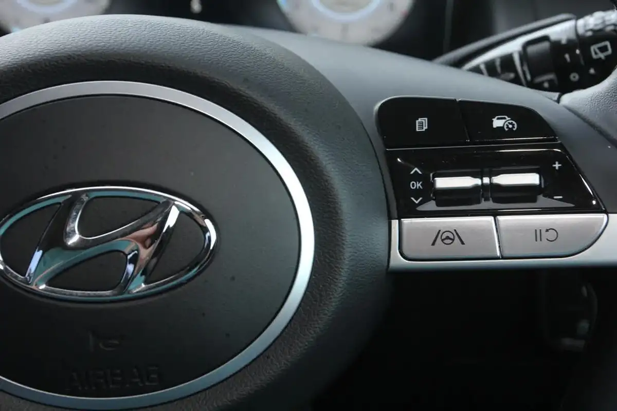 2024-hyundai-tucson-16-t-gdi-premium-150ps-big-22