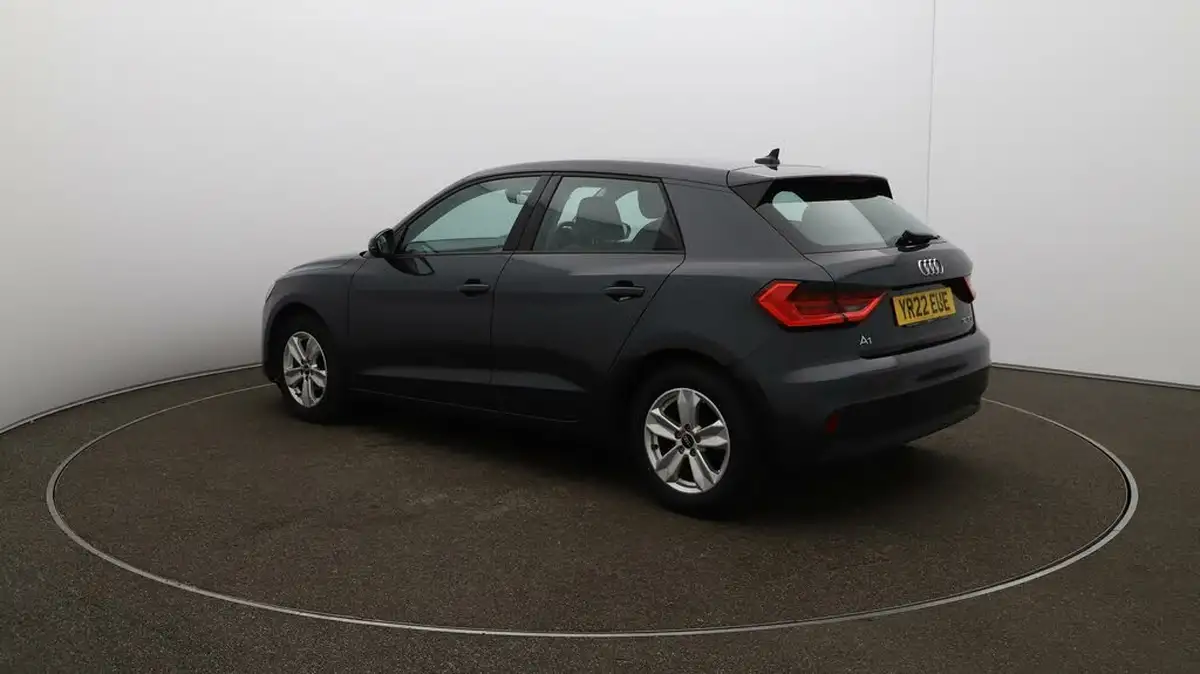 2022-audi-a1-10-30-tfsi-technik-big-60