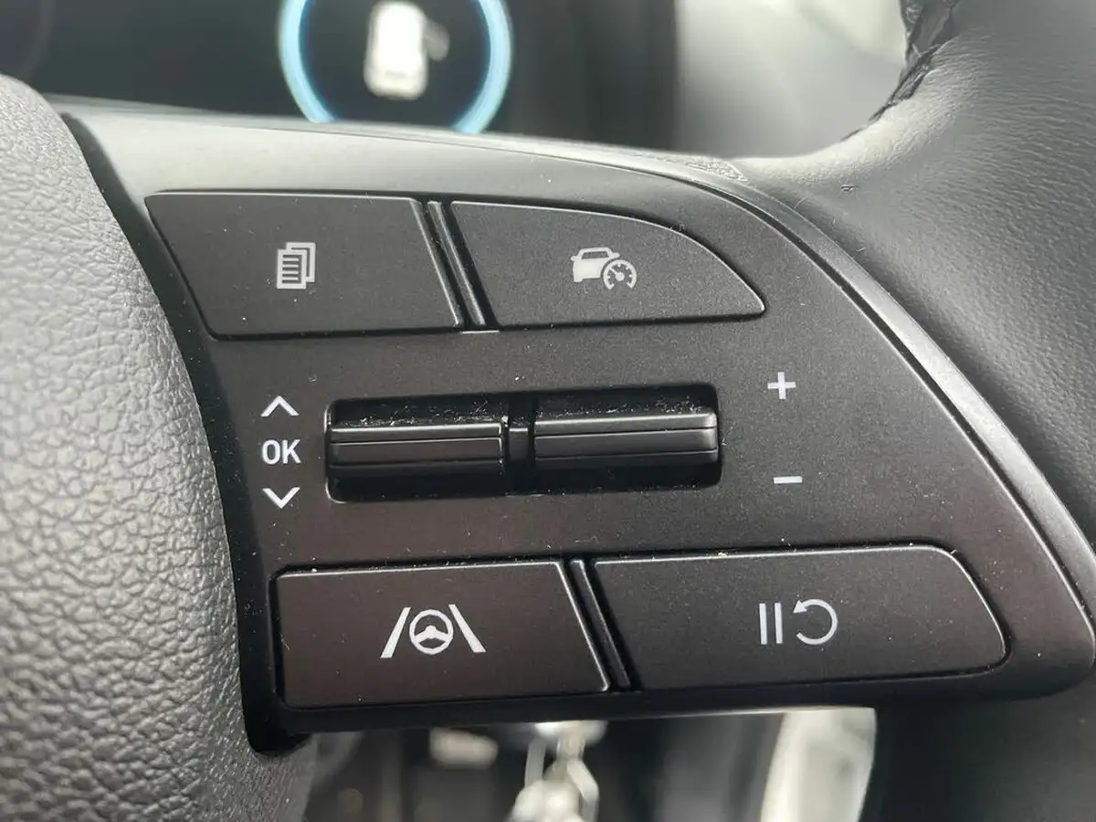 2024-hyundai-bayon-10-t-gdi-advance-7dct-big-16