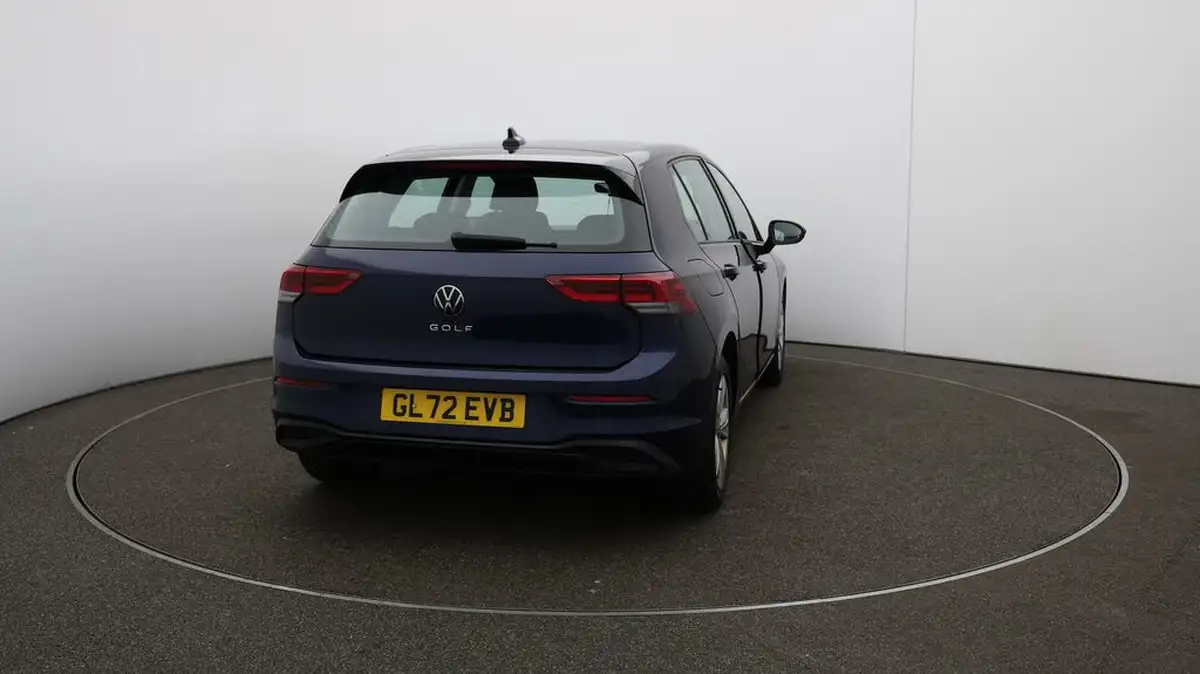 2022-volkswagen-golf-15-tsi-life-130ps-hatchback-big-54