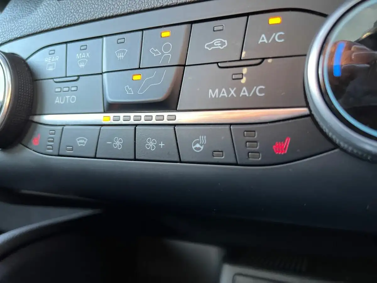 2023-ford-kuga-25t-graphite-tech-edition-225ps-phev-big-50