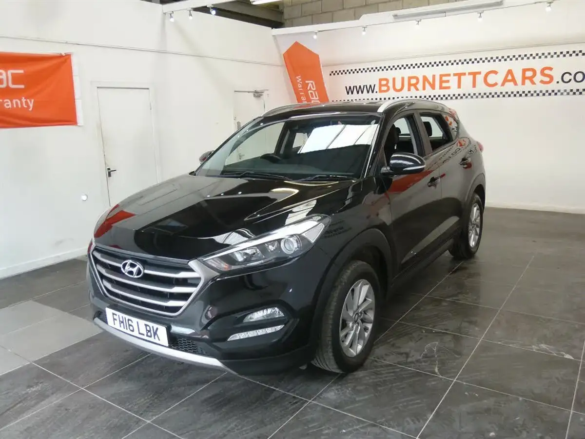 2016-hyundai-tucson-17crdi-blue-drive-se-nav-116ps-big-4
