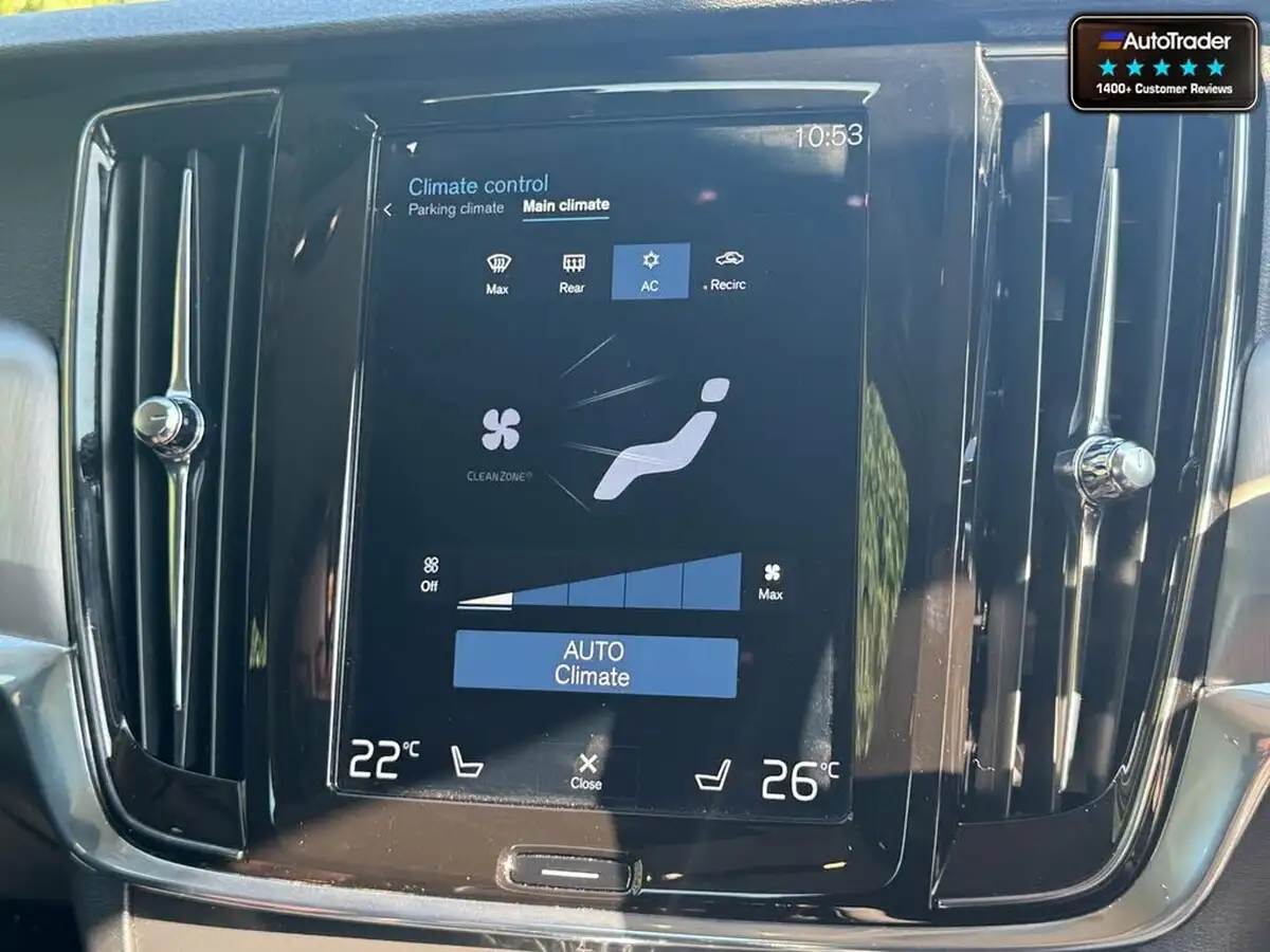 2020-volvo-s90-20td-d4-momentum-plus-big-24