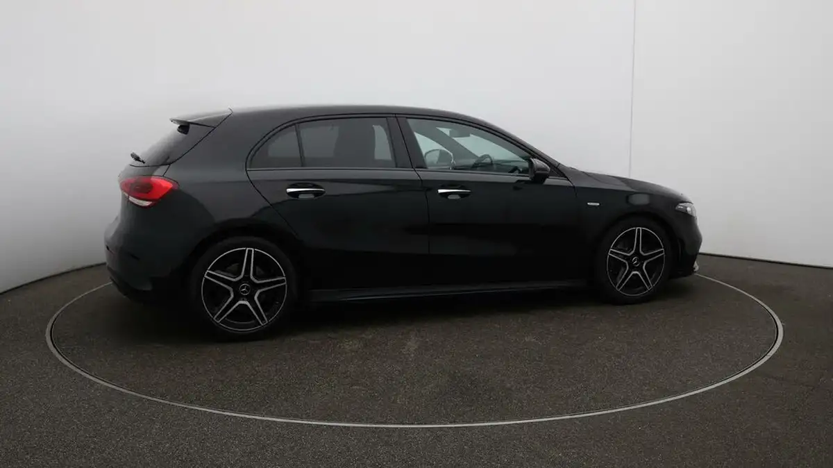 2022-mercedes-benz-a-class-13-a200-amg-line-premium-edition-hatchback-5d-7g-dct-big-44