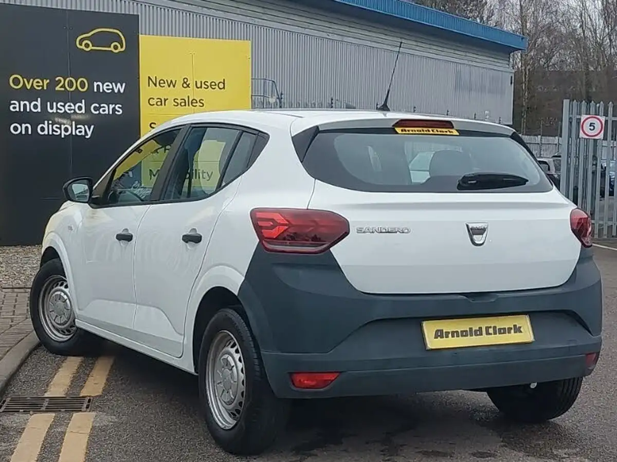 2021-dacia-sandero-10-sce-access-big-1