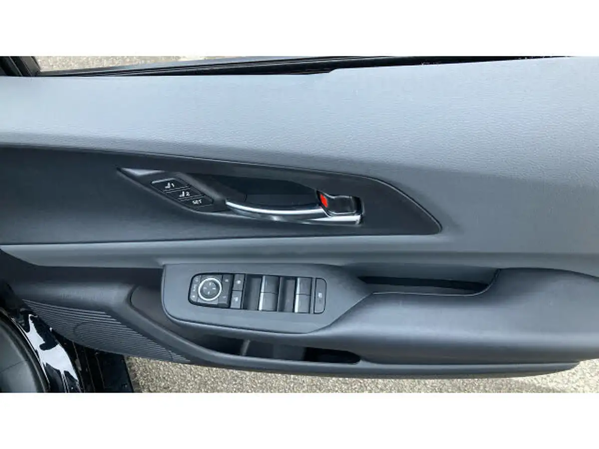 2024-toyota-prius-20-vvt-i-excel-big-31