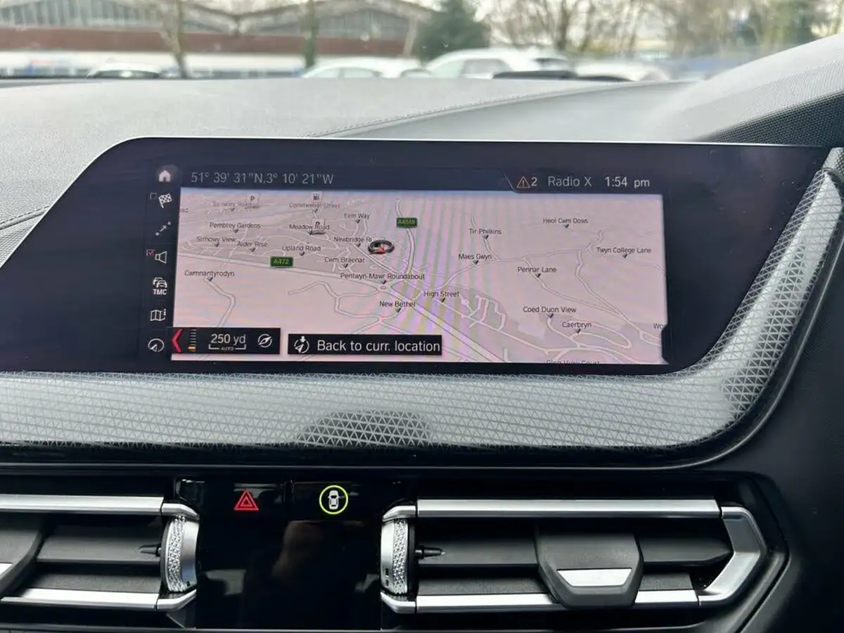 2020-bmw-1-series-15td-116d-sport-dct-big-10