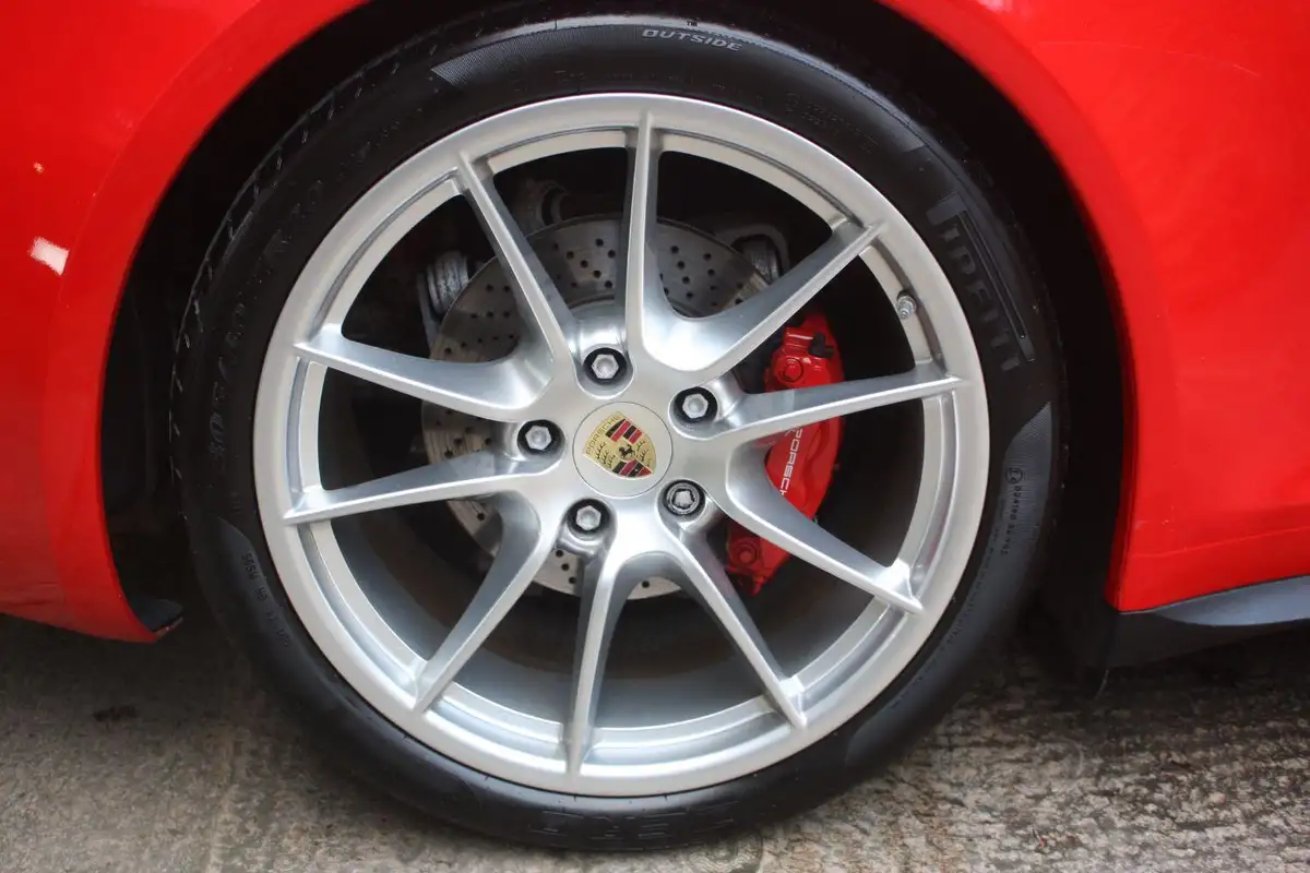 2012-porsche-911-38-carrera-4-s-400bhp-awd-coupe-pdk-big-29
