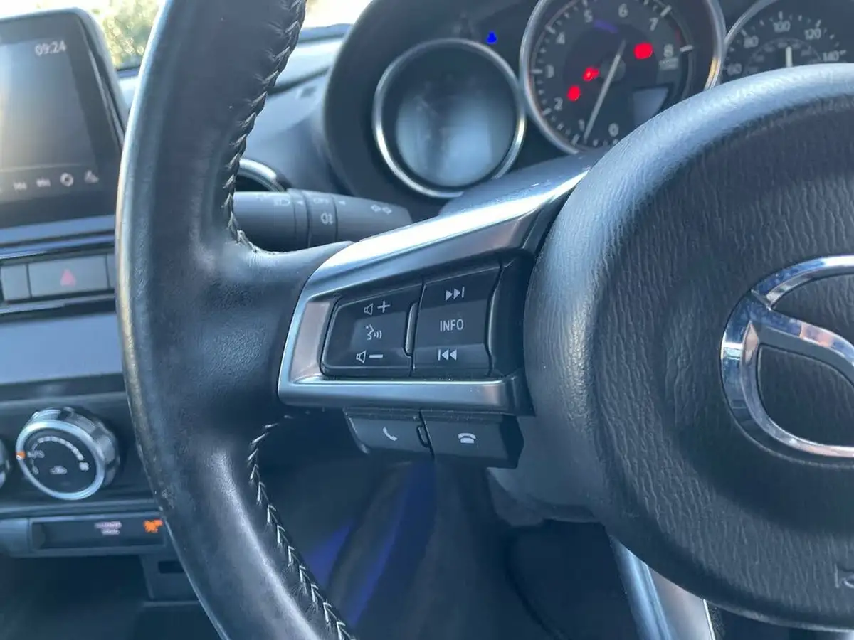 2022-mazda-mx-5-15-se-l-rf-big-15