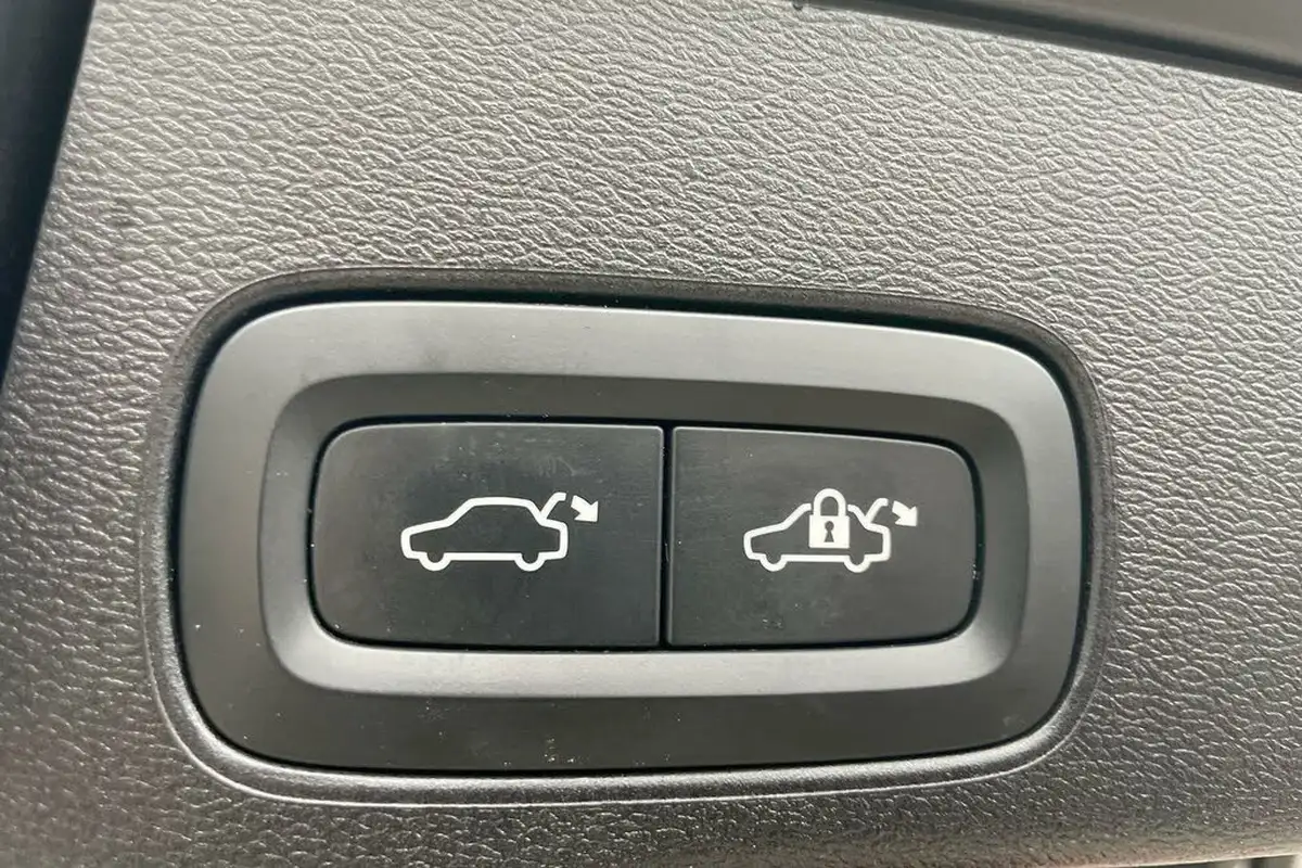 2022-volvo-xc60-20-t8-inscription-pro-455bhp-plug-in-hybrid-big-19