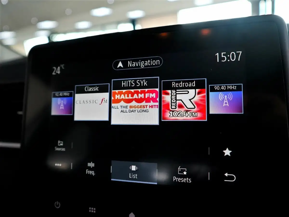 2023-renault-captur-10-tce-evolution-big-30