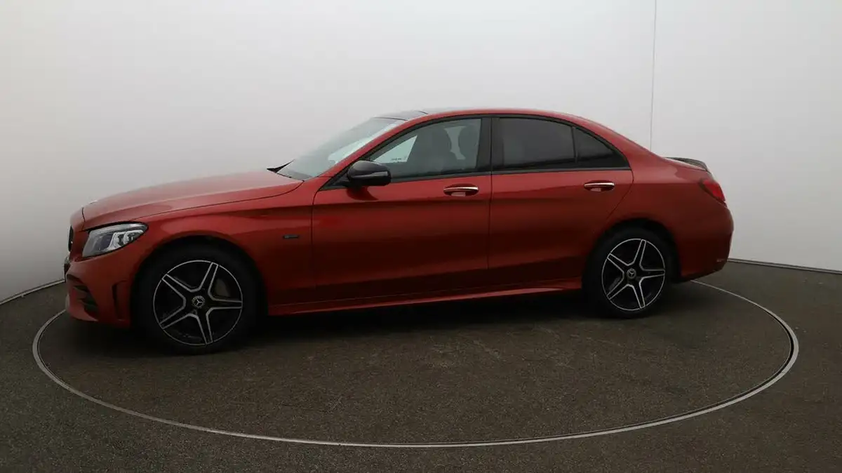 2021-mercedes-benz-c-class-20d-c300de-amg-line-edition-premium-plus-saloon-4d-big-62