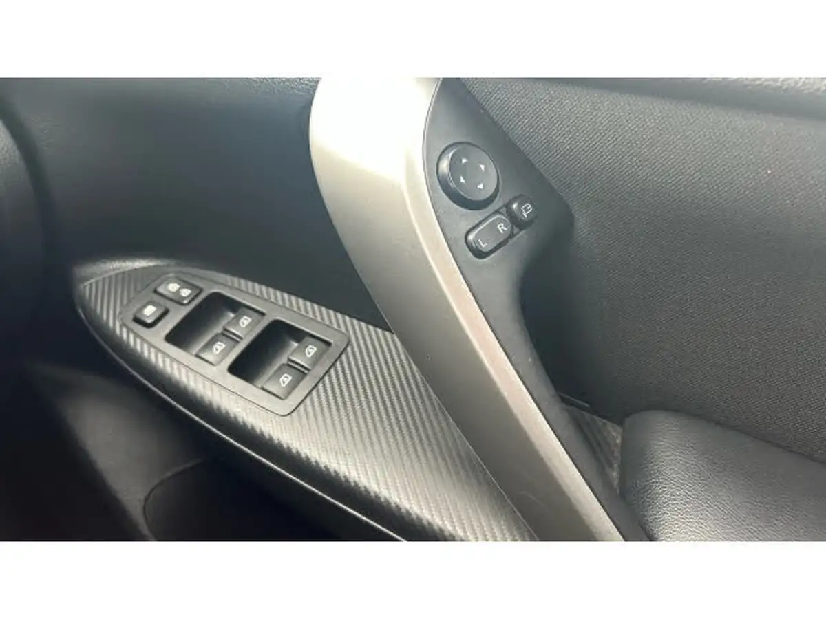 2021-mitsubishi-eclipse-cross-15-4-big-26
