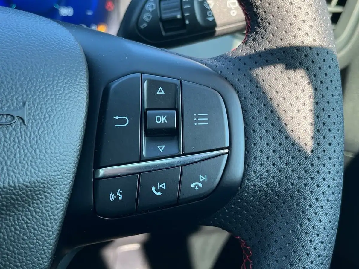 2023-ford-kuga-25t-st-line-x-edition-225ps-phev-big-52